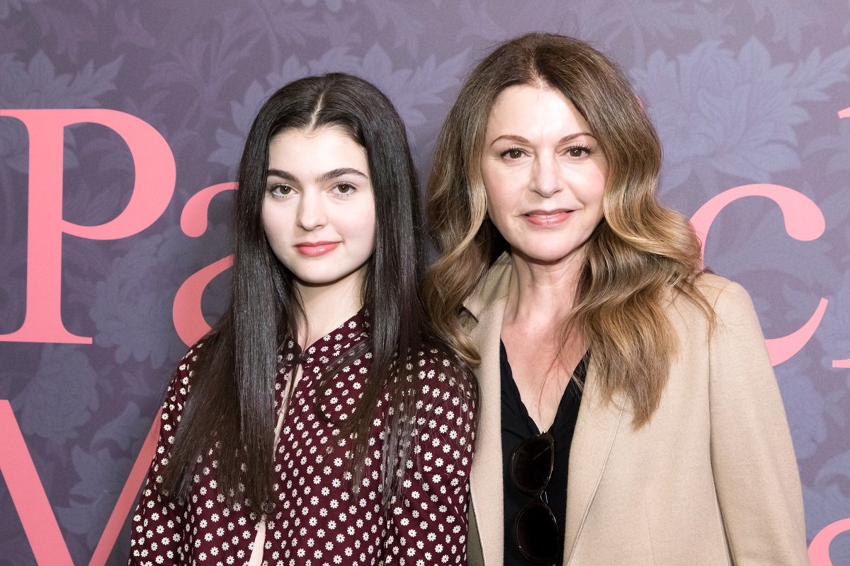 Isabella Coben and Jane Leeves on April 25, 2018, in Los Angeles, California. | Source: Getty Images 