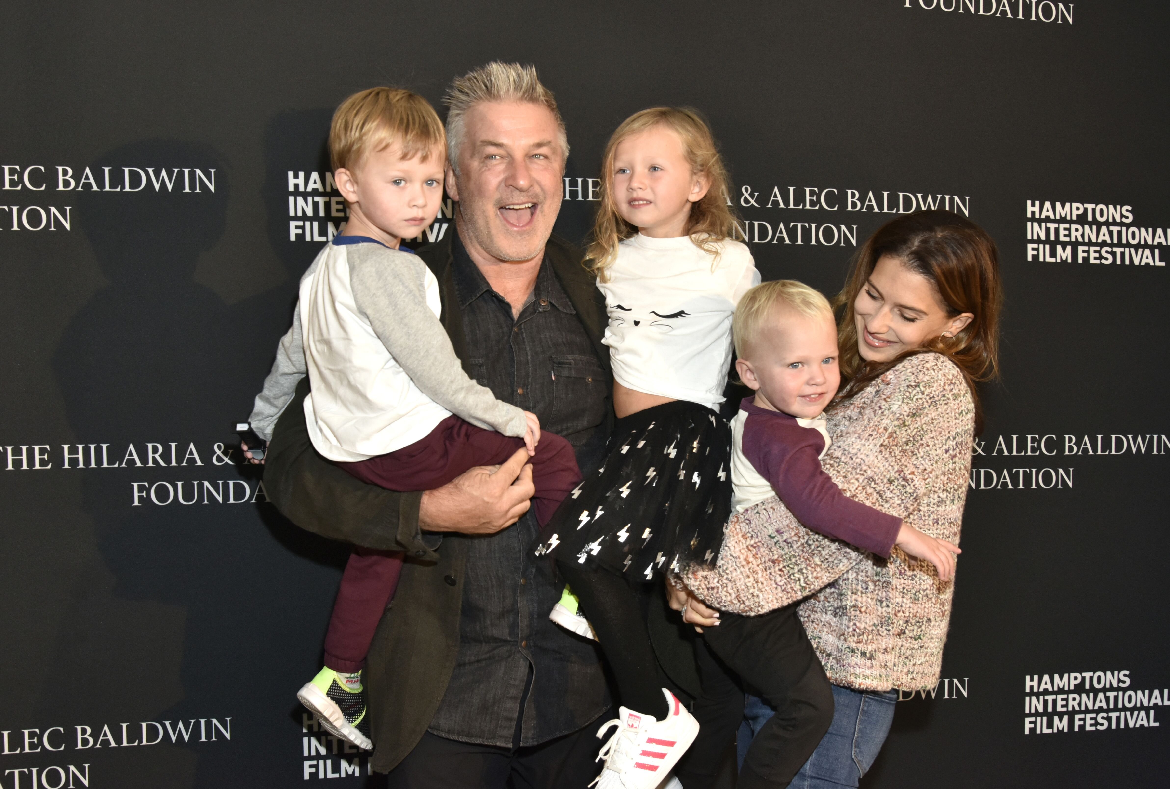 Alec Baldwin and Hilaria Baldwin and their children, Hamptons International film festival| Photo: Getty Images