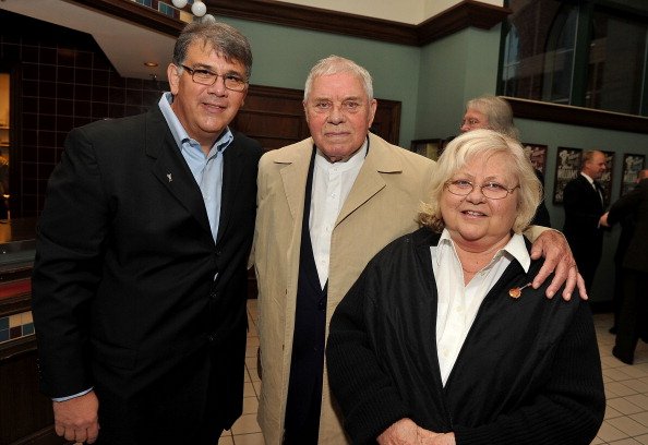 Academy of Country Music CEO Bob Romeo, Tom T. Hall and Dixie  Hall at Ryman Auditorium on September 19, 2011 in Nashville, Tennessee. | Photo: Getty Images