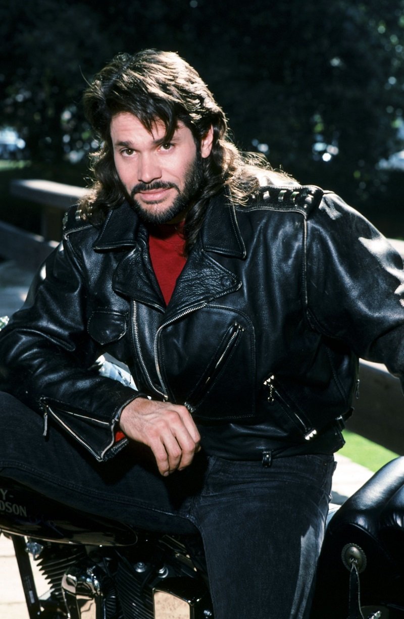 Peter Reckell as Bo Brady on "Days of Our Lives" in June 1990 | Photo: Getty Images