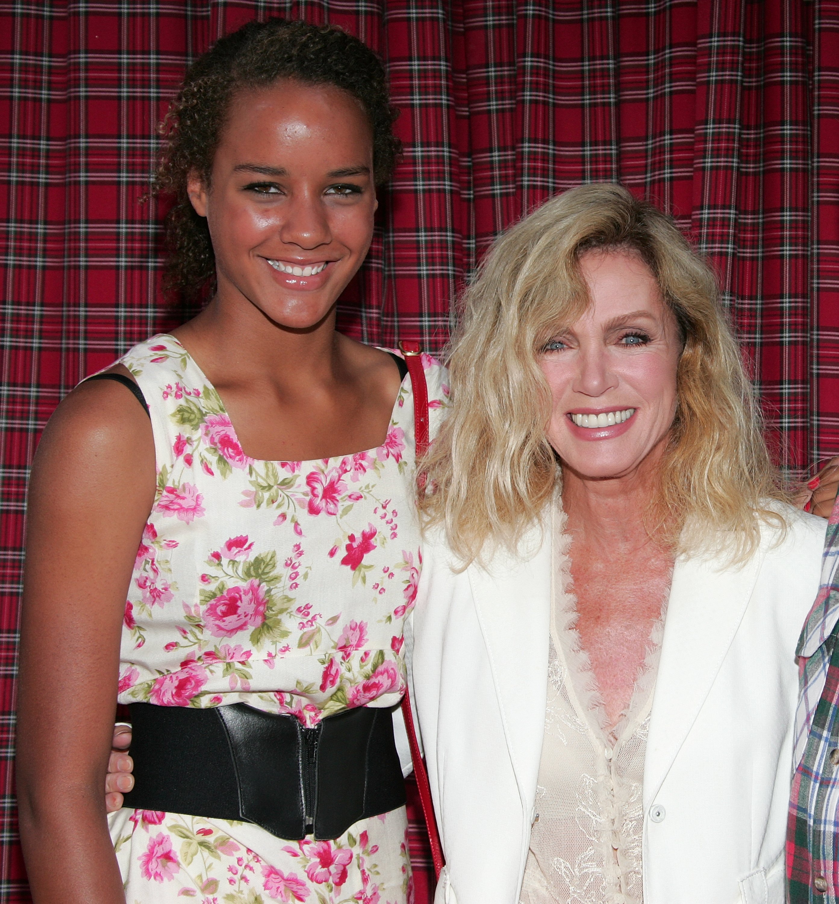 Donna Mills with her daughter Chloe Mills at the Forever Plaid 20th Anniversary Special on July 9, 2009 in California. | Source: Getty Images
