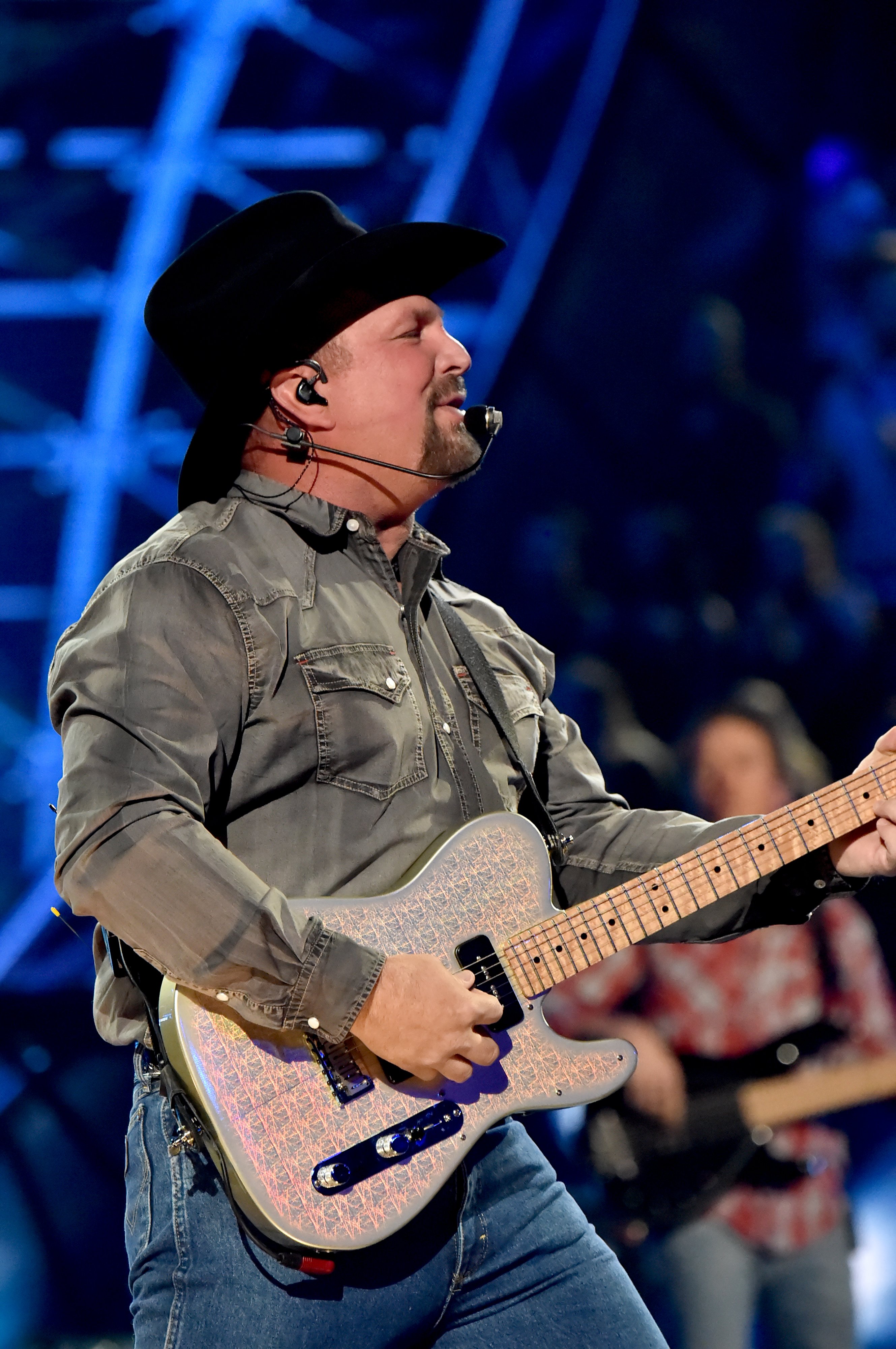 Garth Brooks performs on stage at the 2019 iHeartRadio Music Awards which broadcasted live on FOX at the Microsoft Theater on March 14, 2019 in Los Angeles, California. | Source: Getty Images
