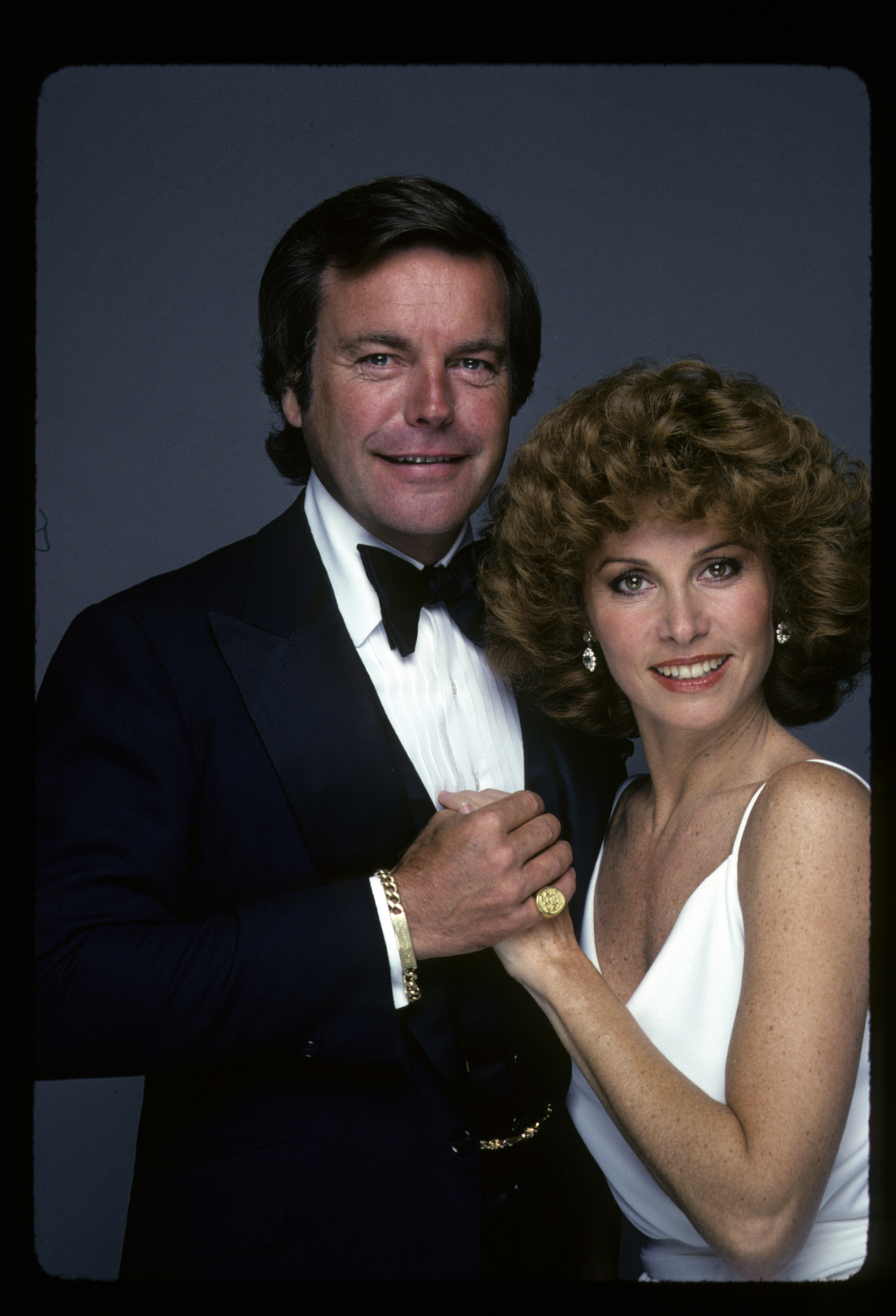 Robert Wagner and Stefanie Powers pictured in their series "Hart to Hart" in 1979 | Source: Getty Images