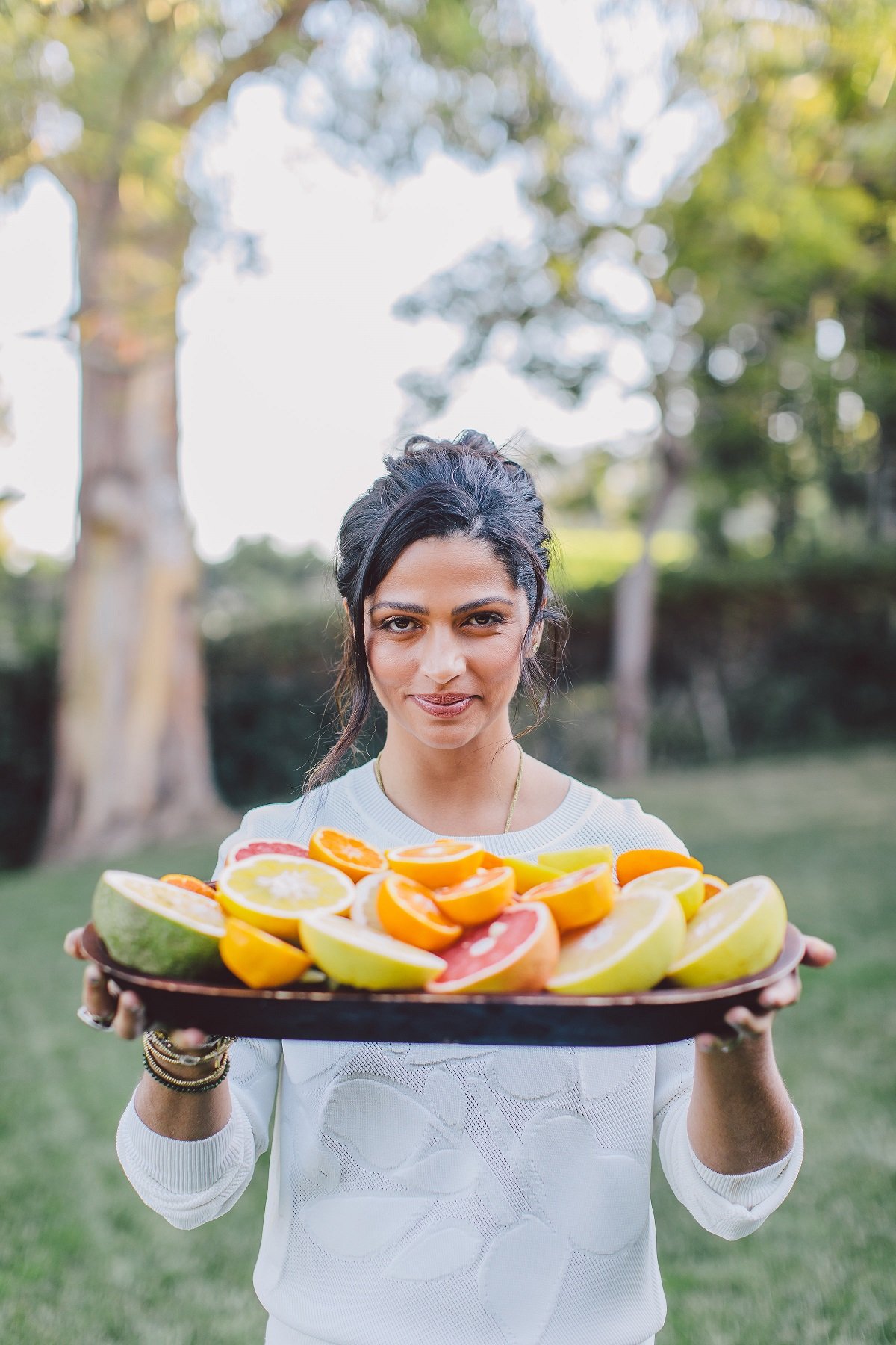 Camila Alves McConaughey holding a fruit platter | Source: Courtesy of Camila Alves McConaughey - Photographer Ashley Burns