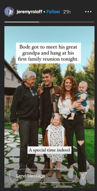 Amy Roloff's father, Gordon in a picture with Jeremy Roloff and his family. | Photo: Instagram/@jeremyroloff