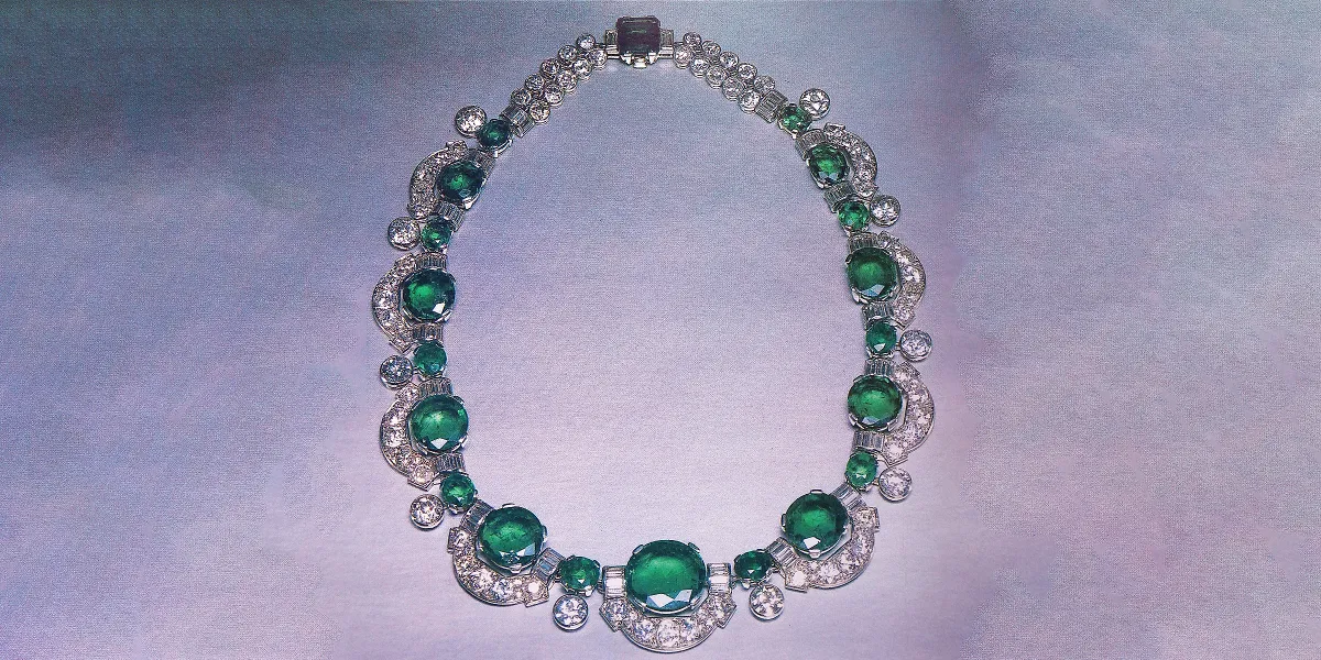 An emerald necklace | Source: Flickr