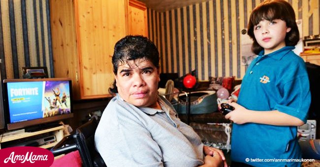 Disabled single mother left penniless after 10-year old son spent $1,500 on a video game