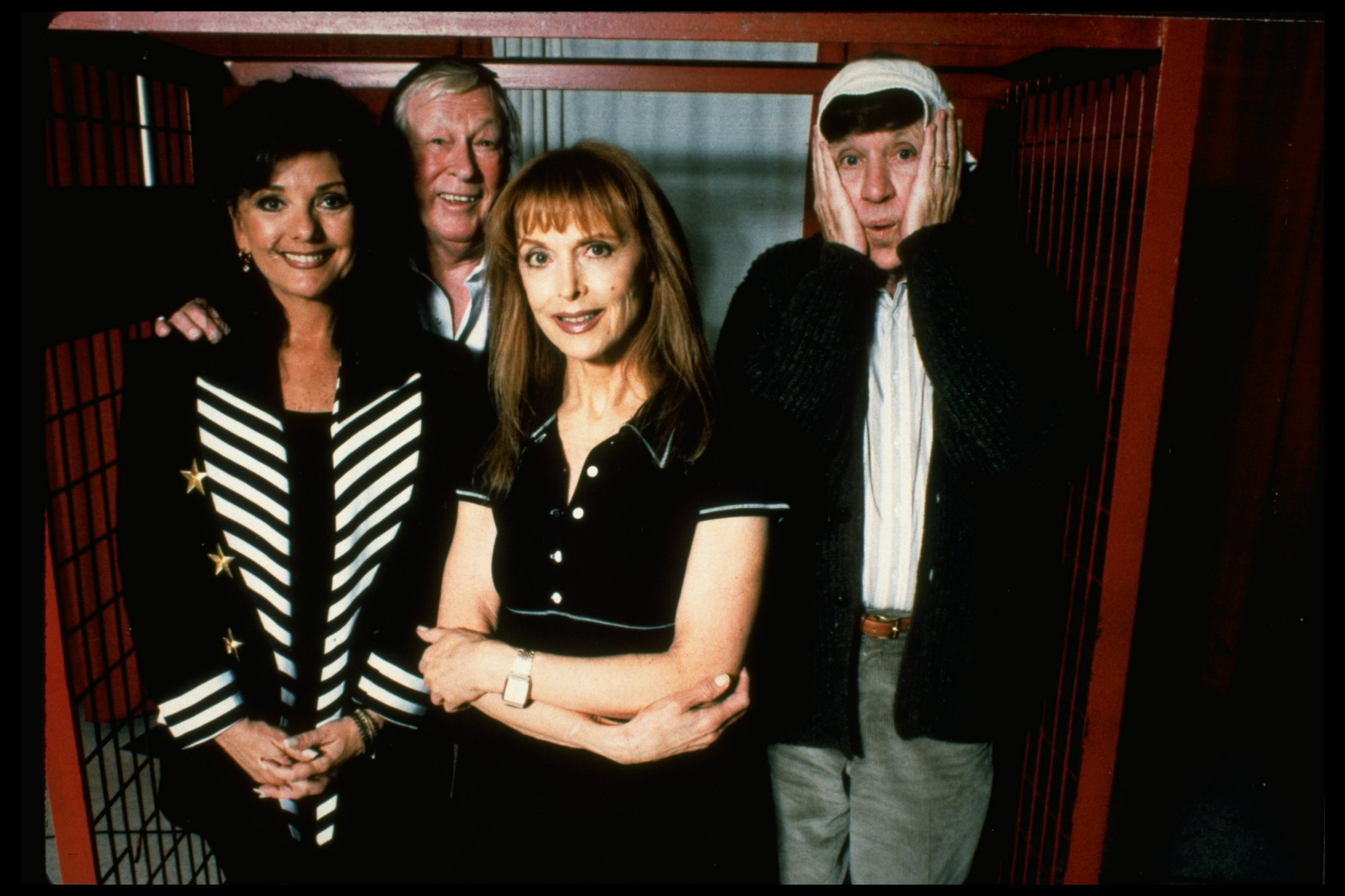 Dawn Wells, Russell Johnson, Tina Louise & Bob Denver fr. TV's Gilligan's Island at trading card show in 1995 | Source: Getty Images