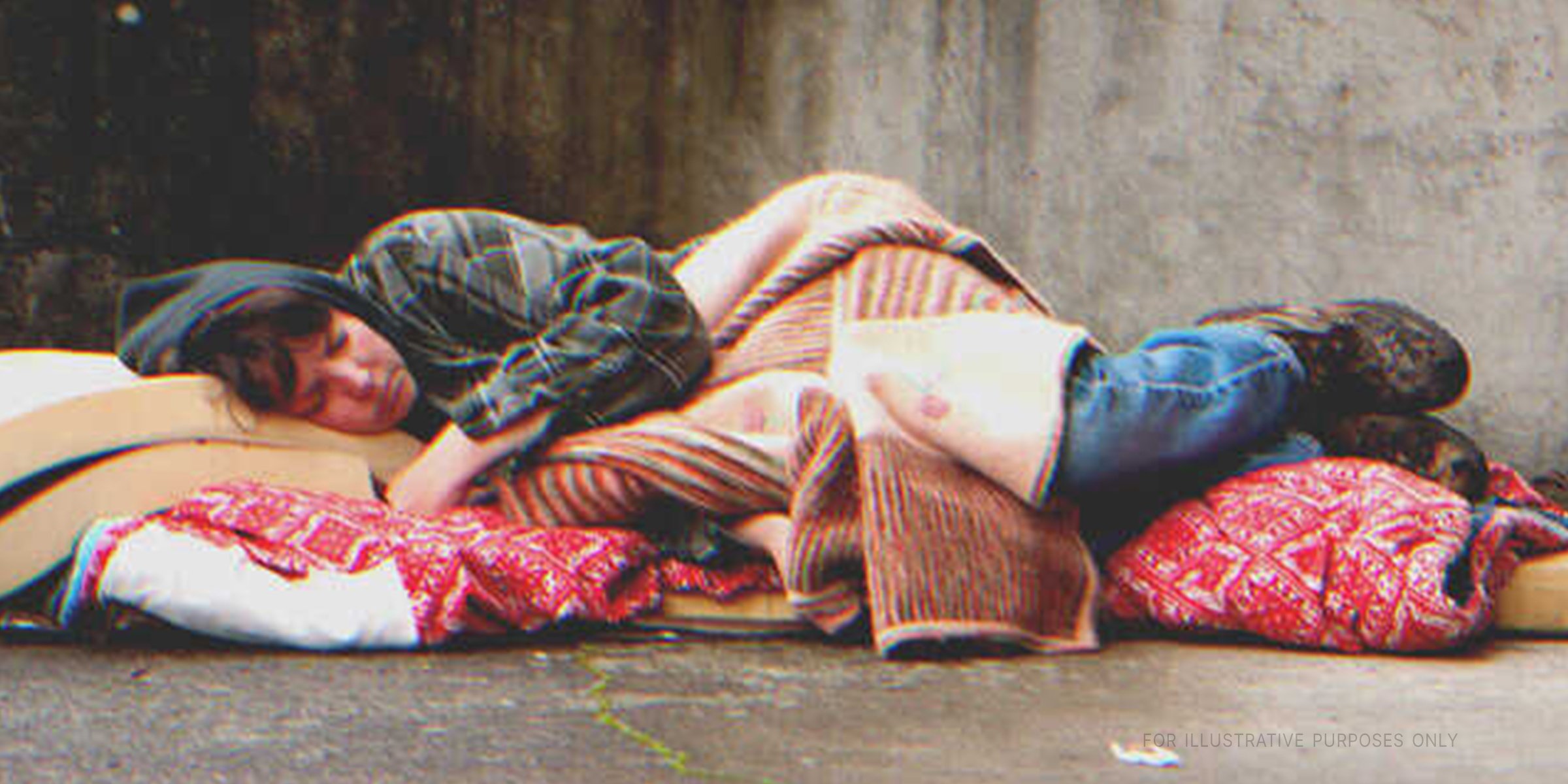 Pregnant Woman Sleeping On the Ground. | Source: Getty Images