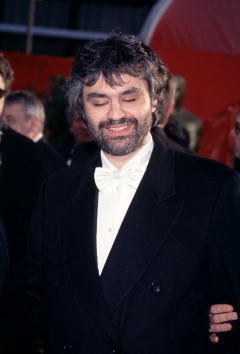 Andrea Bocelli at the 71th Annual Academy Awards in 1999 | Photo: Getty Images