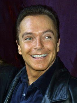 David Cassidy attends unveil the unveiling of the original Santa suit worn by Edmund Gwenn in the original film 'Miracle on 34th Street' December 4, 2001, at Macy's Herald Square in New york City.| Source: Getty Images.