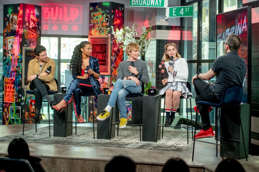 Kiernan Shipka dIscusses "Chilling Adventures of Sabrina" with the Build Series at Build Studio, 2019| Photo: Getty Images