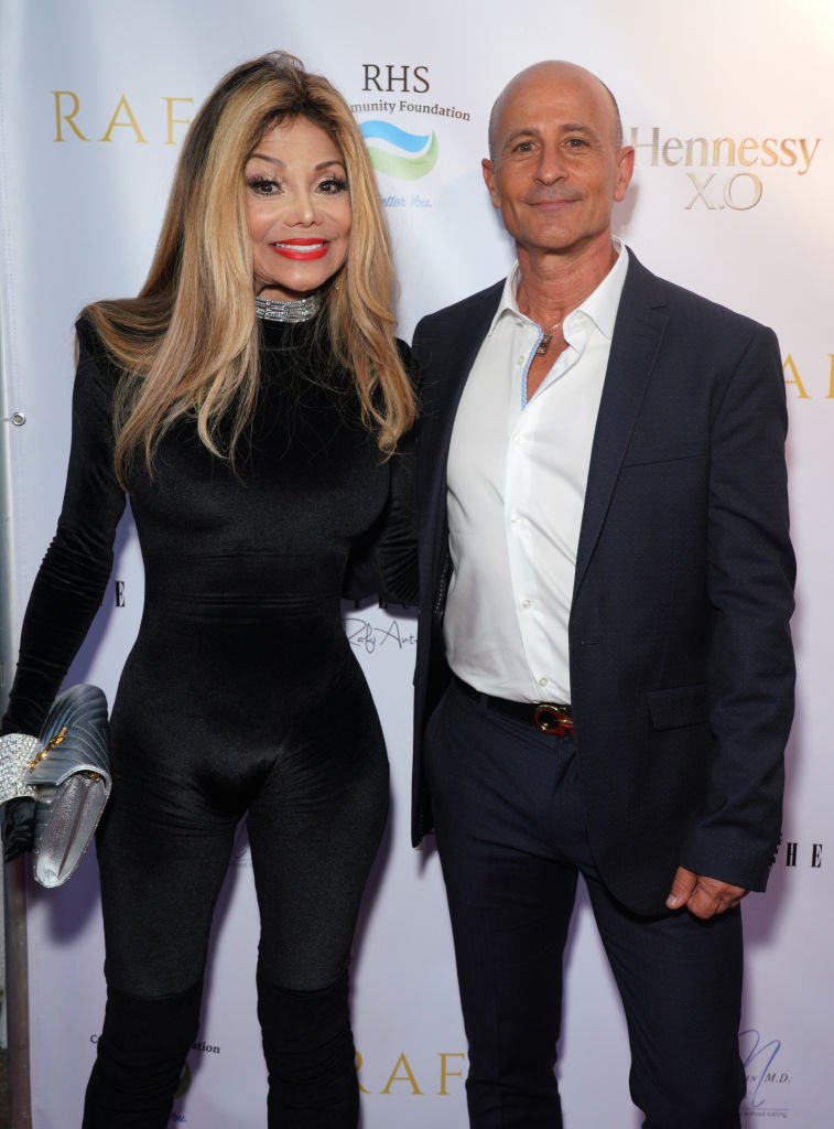 La Toya Jackson and Rafy Anteby at the red carpet of Gladys Knight's 75th birthday party at the Vibrato Grill Jazz in California on October 20, 2019. | Photo: Getty Images