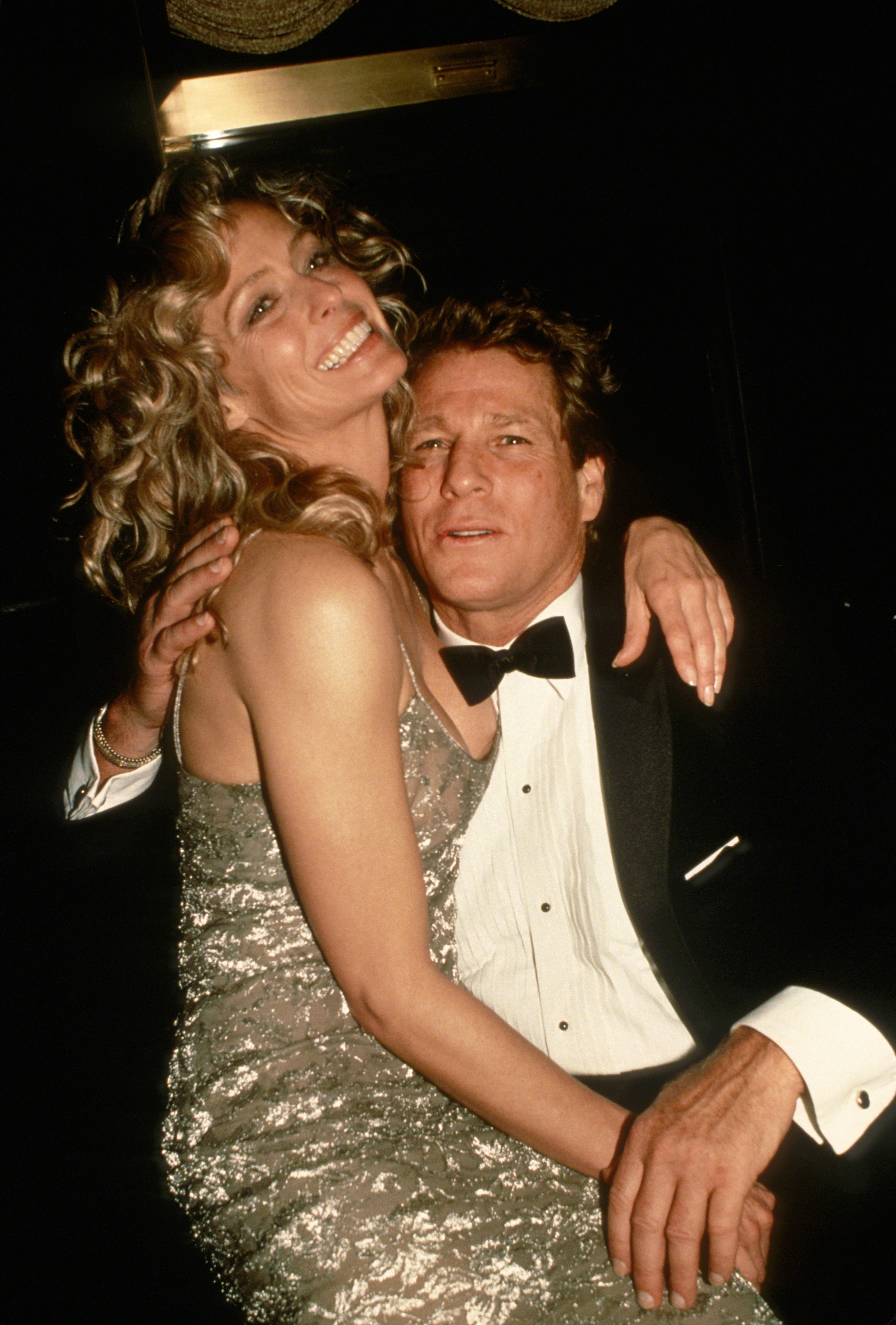 Farrah Fawcett and Ryan O'Neal attend the New York Premiere of "Chances Are," circa 1989, in New York City | Source: Getty Images