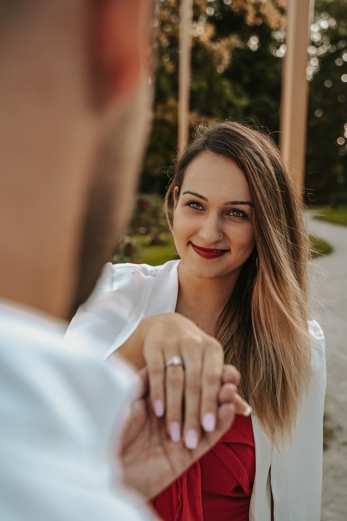 Ryan had proposed to his girlfriend, but all she cared about was money | Source: Unsplash