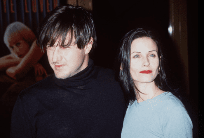 Courteney Cox and David Arquette at the premiere of "Goodbye Lover" in Westwood, California on April 14, 1999 | Photo: Getty Images