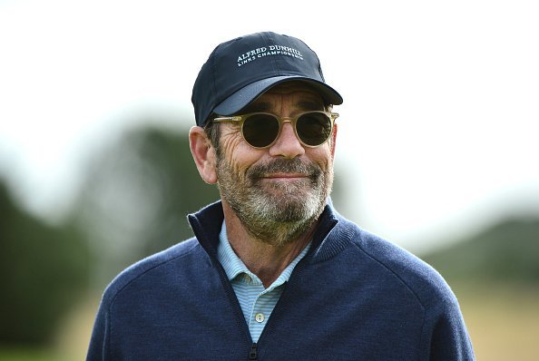 Huey Lewis on the 14th hole during Day two of the Alfred Dunhill Links Championship at Carnoustie Golf Links | Photo: Getty Images