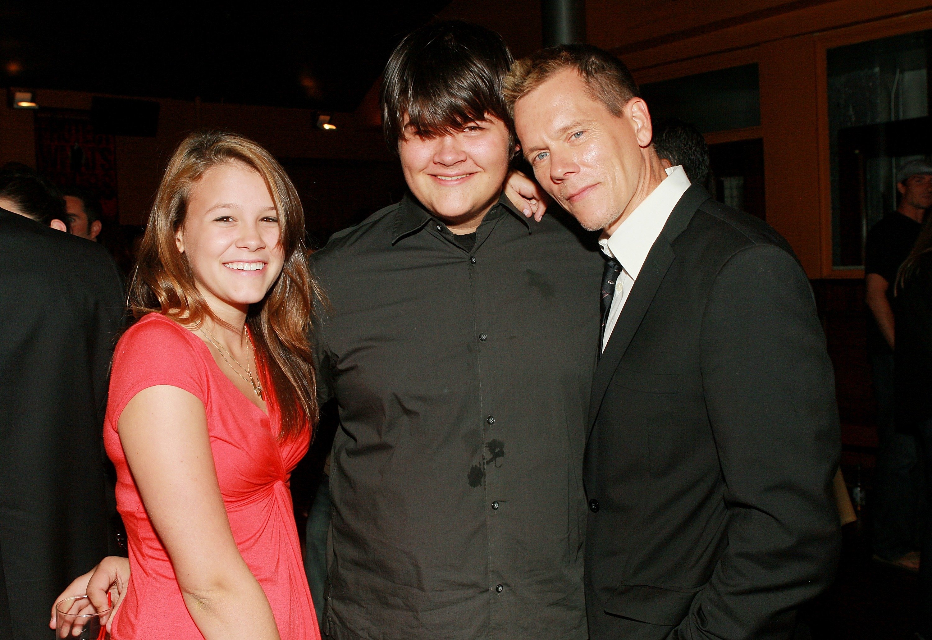 Sosie, Kevin, and Travis Bacon at the "Death Sentence" premiere after party on August 28, 2007, in New York City | Source: Getty Images