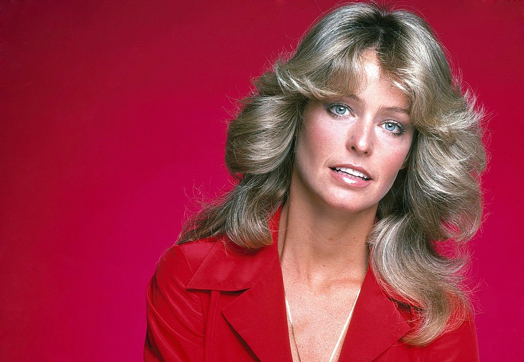 Studio portrait of actress Farrah Fawcett on June 15, 1976. | Photo: Getty Images