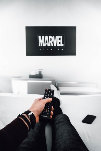 Une télécommande. | Photo : Unsplash