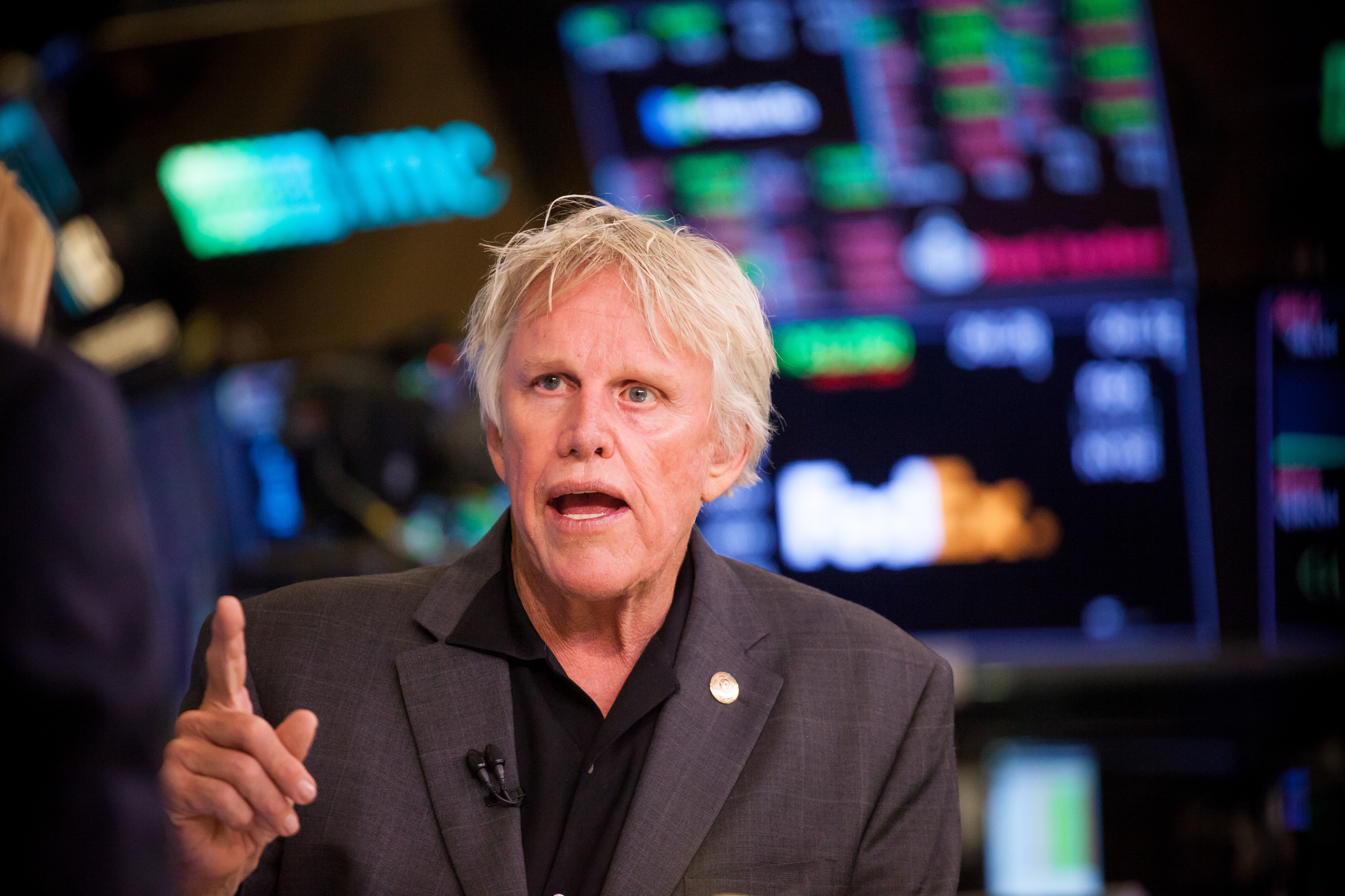 Actor Gary Busey on the floor of the New York Stock Exchange (NYSE) in New York, on Tuesday, September 4, 2018. | Source: Getty Images