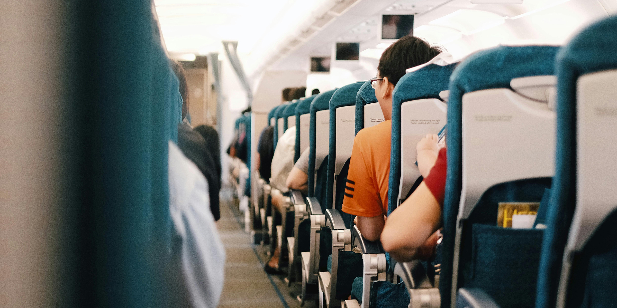 People sitting on a flight | Source: Pexels