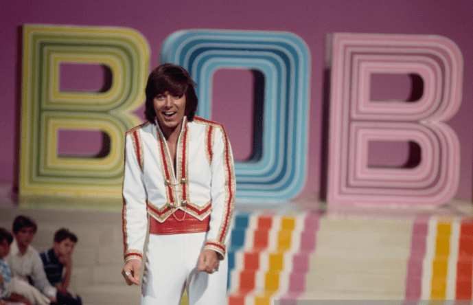 Bobby Sherman hosting the ABC TV special "The Bobby Sherman Special" in 1970 | Photo: Getty Images