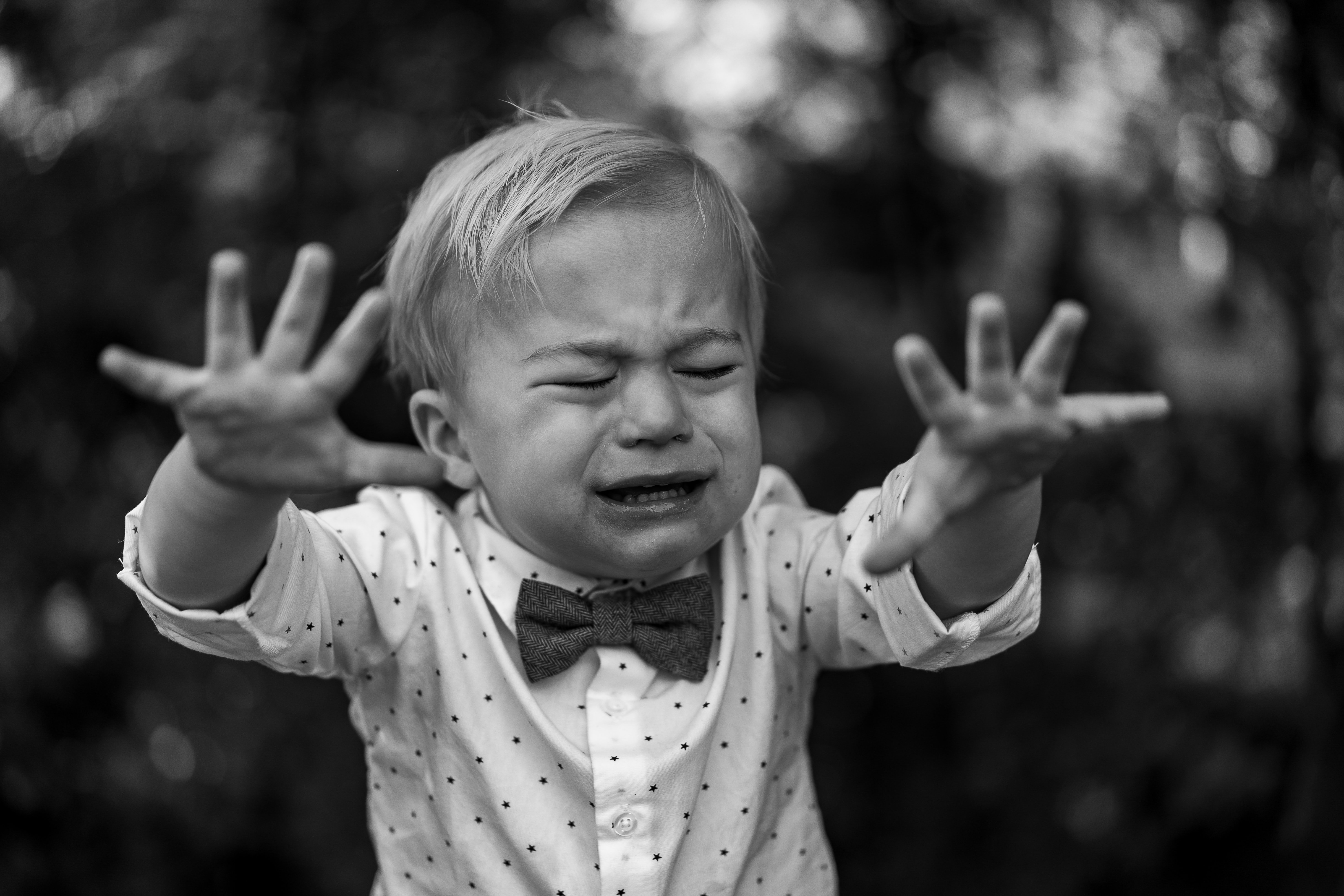 The crying toddler reminded Julia of Aiden. | Source: Unsplash