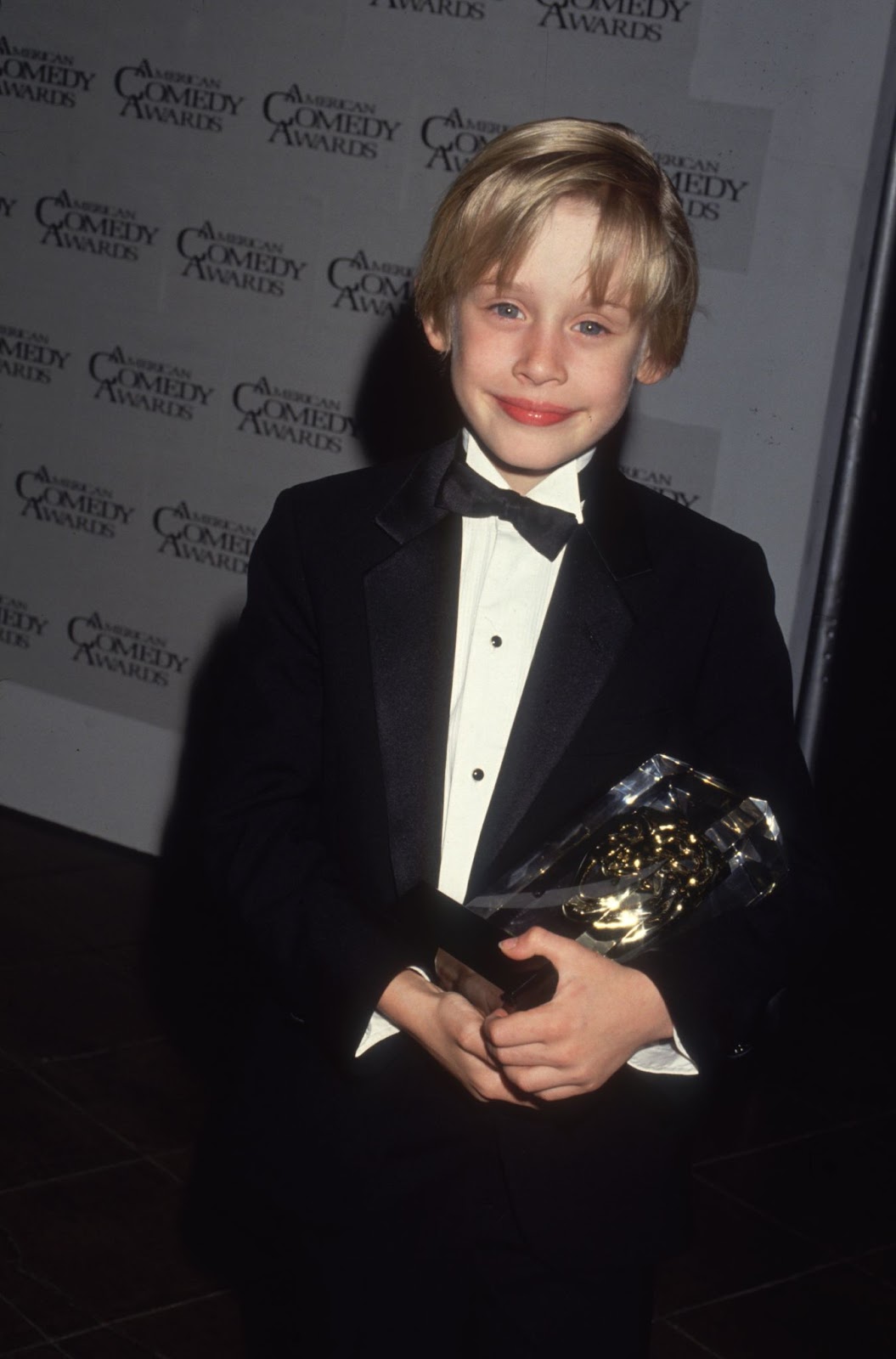 Macaulay Culkin attended the 1991 American Comedy Awards, where he was celebrated for his role in "Home Alone." At just ten years old, Culkin's performance made him a star, and he quickly became one of the most popular child actors of the early '90s. | Source: Getty Images