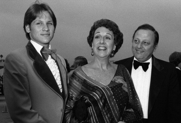 Actress Jean Stapleton with son John Putch and husband William Putch arrive at the 30th Annual Emmy Awards on September 17, 1978 at the Pasadena Civic Auditorium | Photo: Getty Images