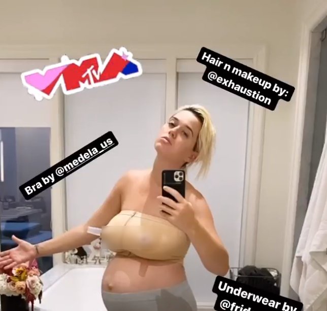 Katy Perry shares a photo of herself on Instagram five days after giving birth in August 2020 | Photo: Instagram/ Katy Perry