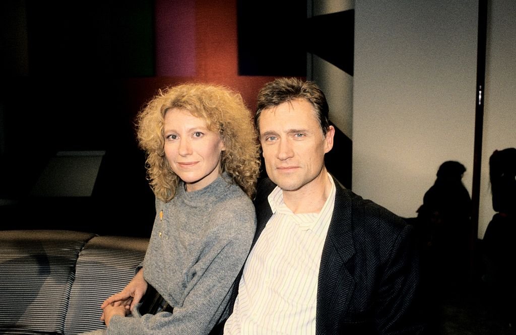 Maren Kroymann und Robert Atzorn, ZDF-Jahresrückblick "Mensch 88"1988, Studio (Photo by Peter Bischoff)  I Quelle: Getty Images