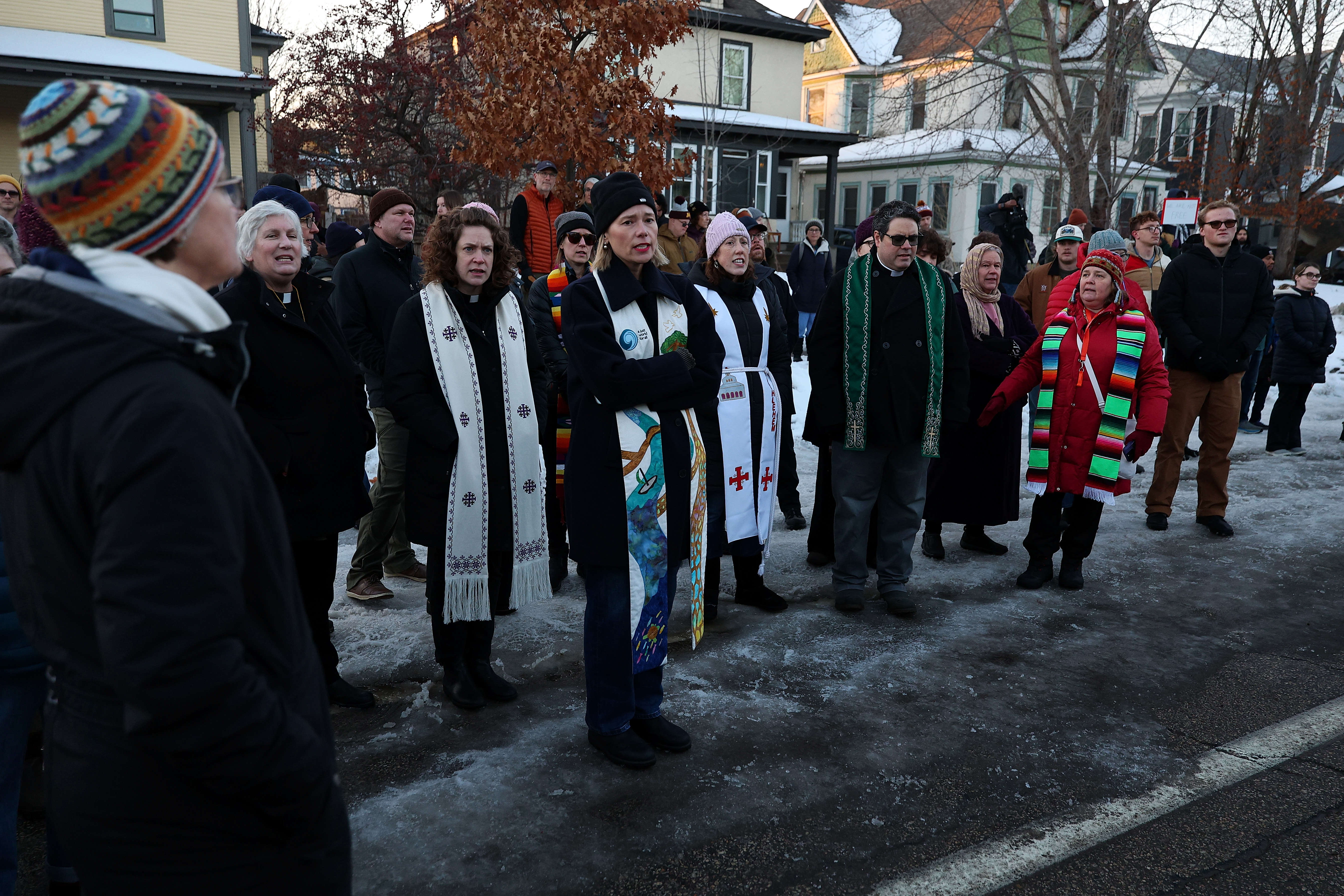 People visit a vigil following the shooting of Renee Nicole Good on January 7, 2026 in Minneapolis, Minnesota | Source: Getty Images